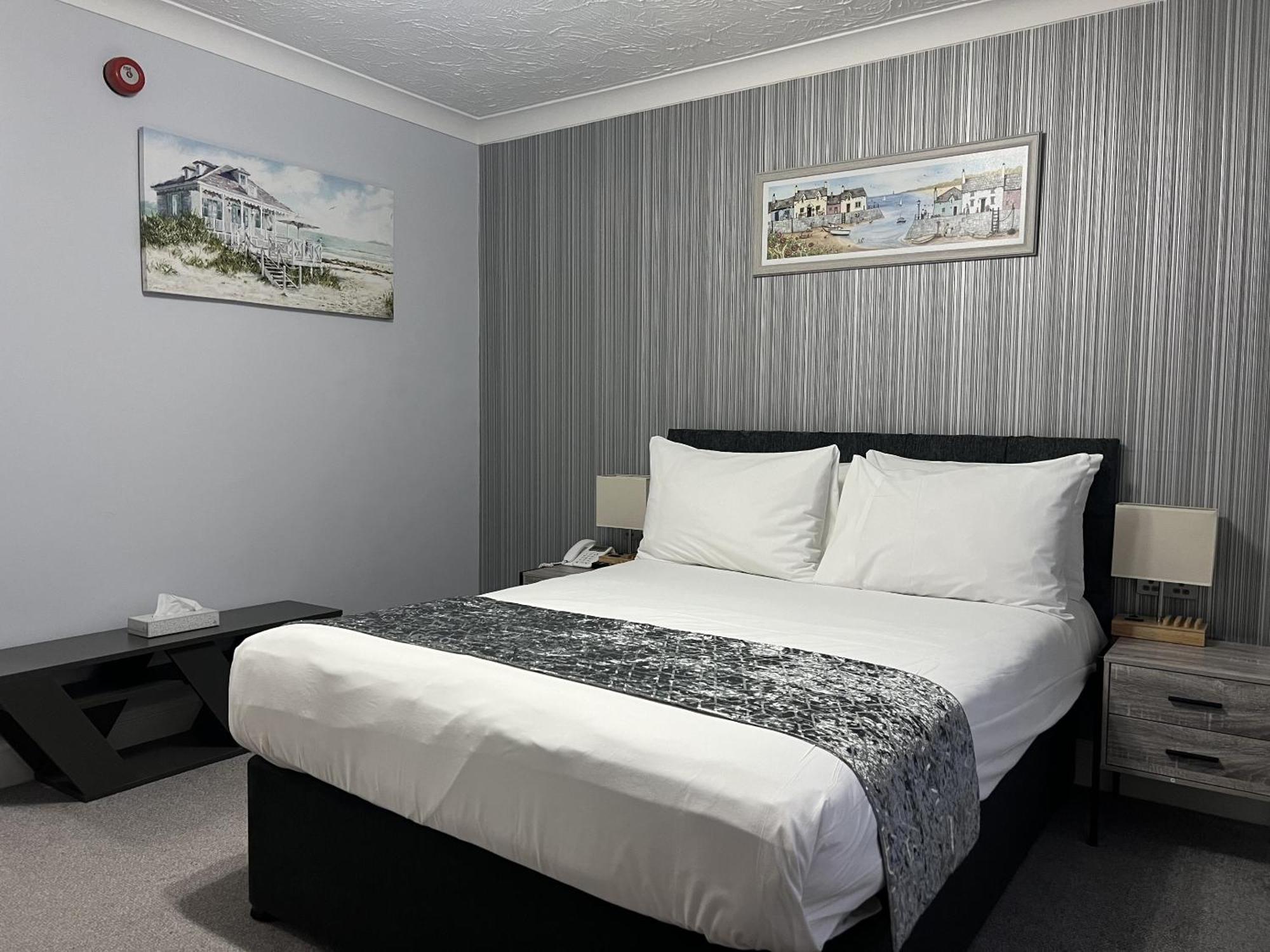 Dolphin Hotel Cambridge St Ives  Dış mekan fotoğraf